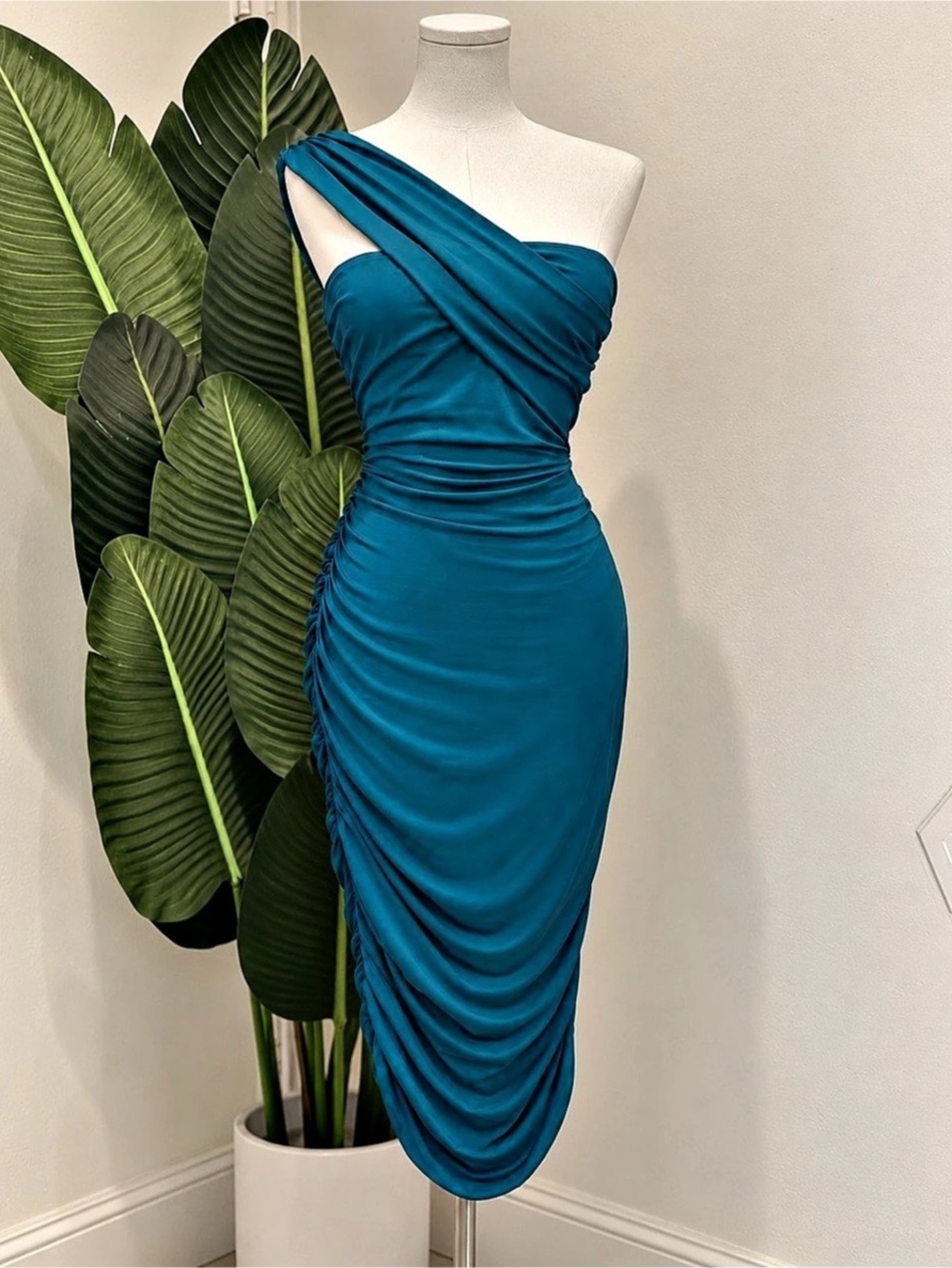 Teal One-Shoulder Ruched Midi Dress 💙